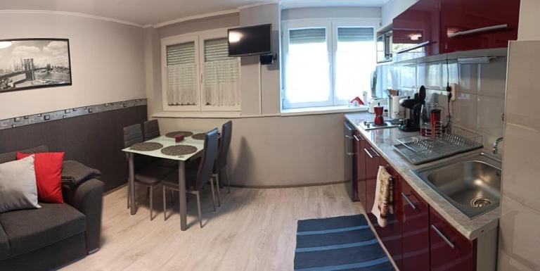 Angi Apartman- nagyszerű elhelyezkedés, vendégközpontú szálláshely-szolgáltatás Harkány Esterno foto